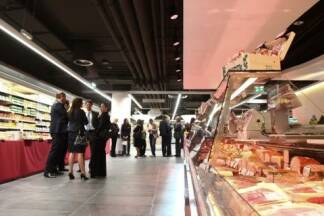 Video: Spar eröffnet Supermarkt am Hauptbahnhof