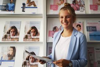 Elisabeth hat sich für eine Lehre mit Matura entschieden und lässt sich zurzeit bei BWT zur Bürokauffrau ausbilden. 