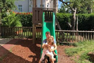 Der 19-Jährige Levi entschied sich für ein Freiwilliges Soziales Jahr im Kindergarten.  