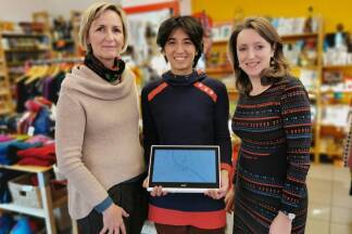 Christine David (Weltladen Gneis), Maia Loh (Afro-Asiatisches-Institut Salzburg) und Sabine Wiesinger (Weltladen Gneis). 