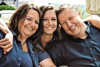 Walter Grüll mit Frau und Tochter. 