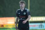 Philipp Sturm belebt Siezenheims Spiel. 