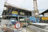 Auf der Baustelle für die Kinderbetreuung gibt es wegen einer Pleite eine Zwangspause.