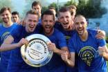 Danijel Vucanovic (3. v. l.) wurde 2019 mit dem SAK Meister der Salzburger Liga. 