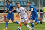 Manuel Krainz (rechts) eilt mit Grödig von Sieg zu Sieg in der Salzburger Liga. 