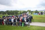Schon am ersten Tag waren viele Golffans bei den Austrian Alpine Open. Mit welchem Verkehrsmittel lohnt es sich nach Henndorf anzureisen? 