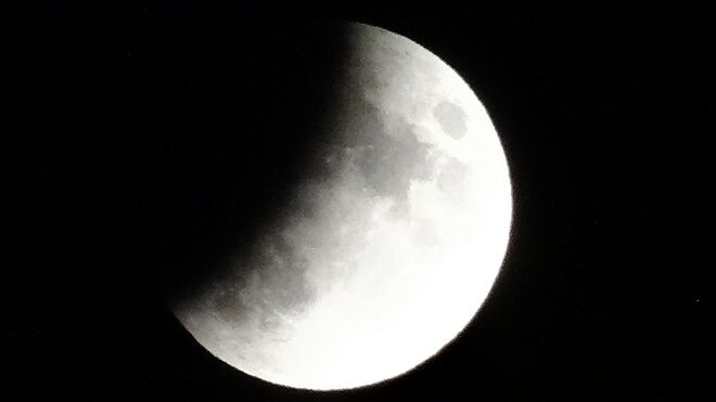 Partielle Mondfinsternis am 16.7. 2019 