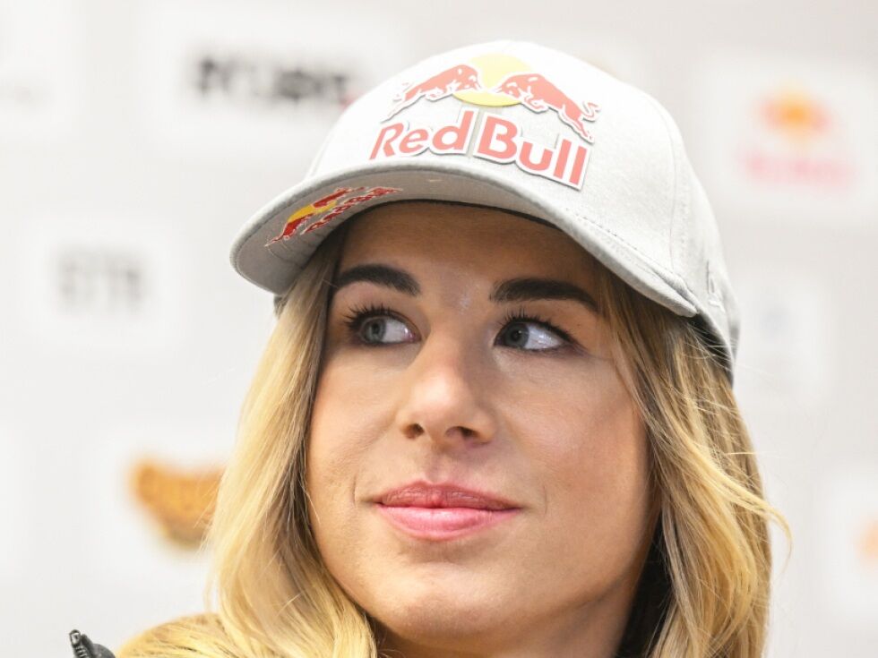 Ledecka zieht Snowboard-PGS alpiner Ski-Abfahrt vor