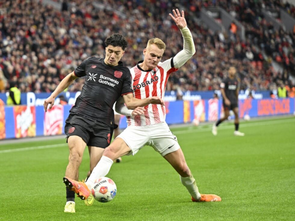 Leverkusen premagal Freiburg z 2:0, Lienhart prejel rumeno-rdeči karton