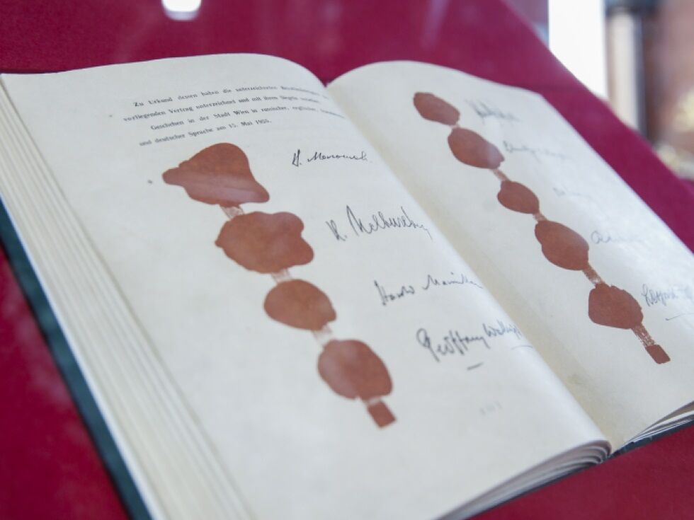 Slovenija dvomi o zanimanju Dunaja za obstoj Slovencev v Avstriji