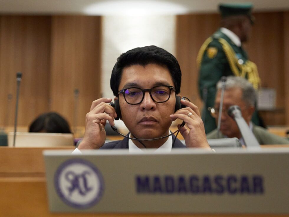 Madagaskars Präsident löst vom Ausland aus Parlament auf