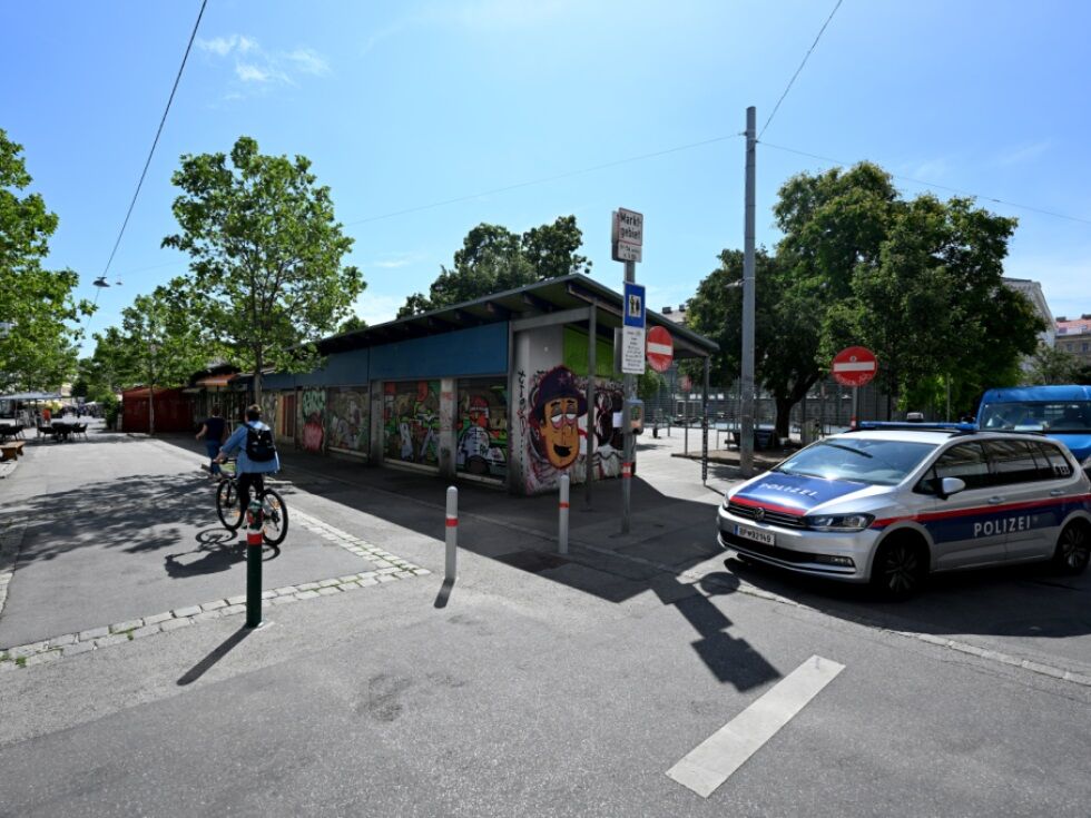 Mann in Waffenverbotszone Yppenplatz mit Messer verletzt