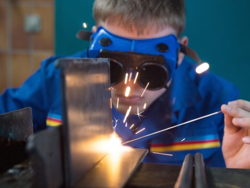 V avstrijskem kovinskem sektorju se bodo plače leta 2026 zvišale za 1,8 odstotka