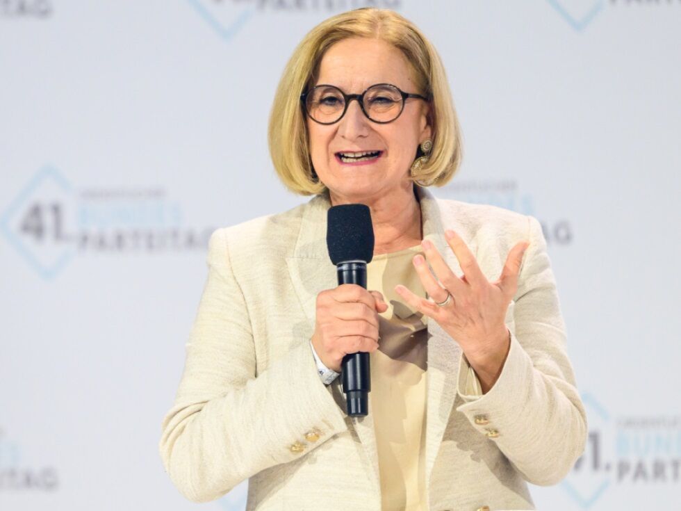 Mikl-Leitner befürwortet Kopftuchverbot im Verfassungsrang