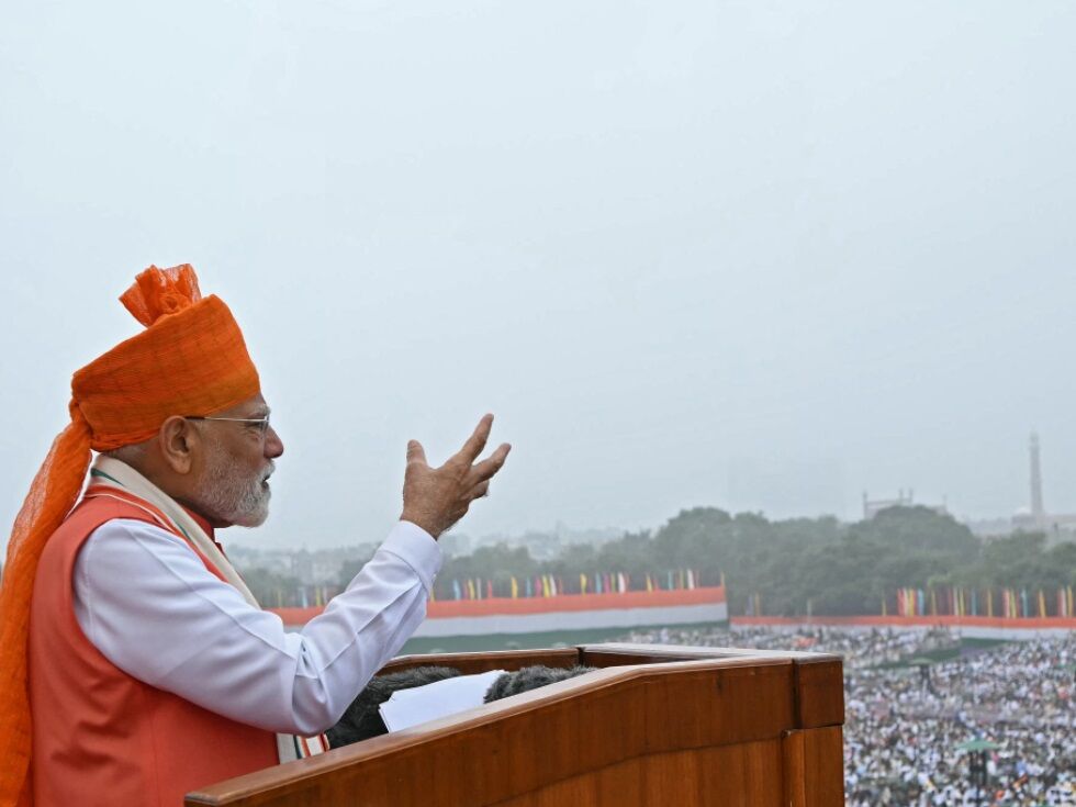 Modi will Indien bei Energie und Militär unabhängig machen