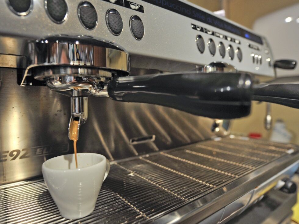 Morgendlicher Kaffee hebt laut Studie die Laune