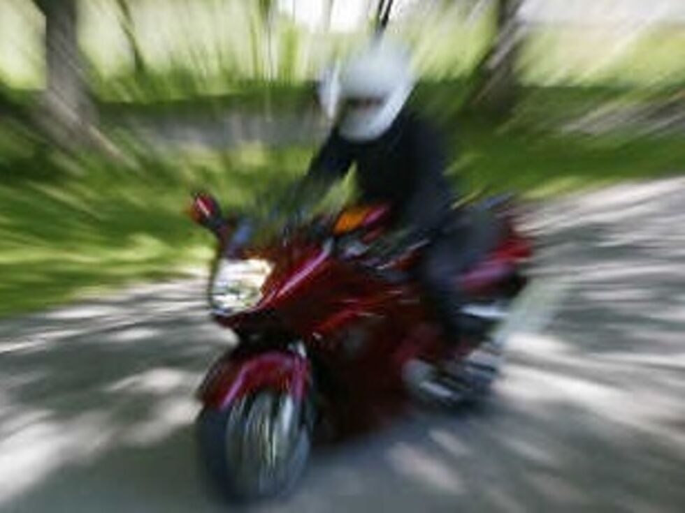 Motorradfahrer bretterte im Pongau mit 82 km/h zu schnell durchs Ortsgebiet - Bike beschlagnahmt