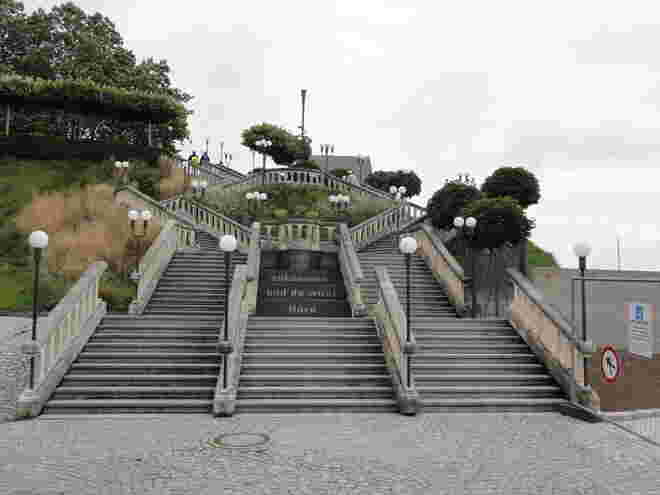 eine imposante Stiege