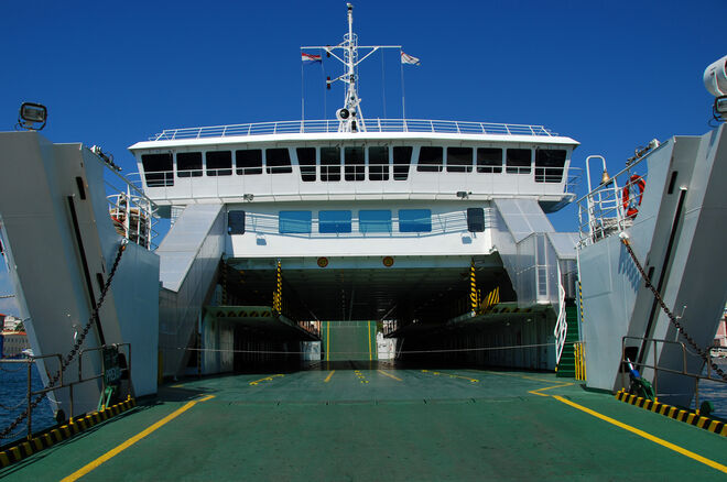 schwimmende Landstraße