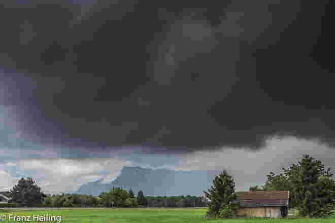 Regenwolken .....