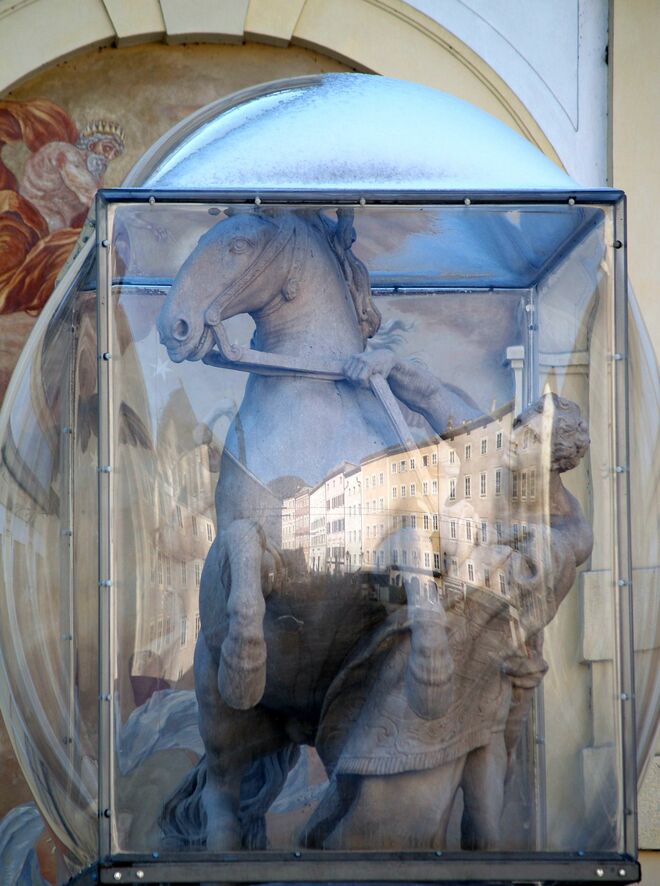 Salzburg gespiegelt 01