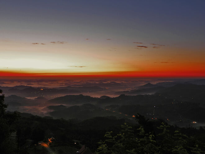 Die Lichter gehen schon an ...