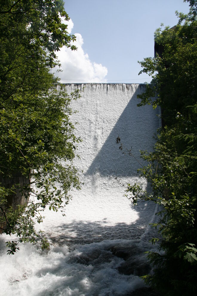 Die weiße Wasserfall