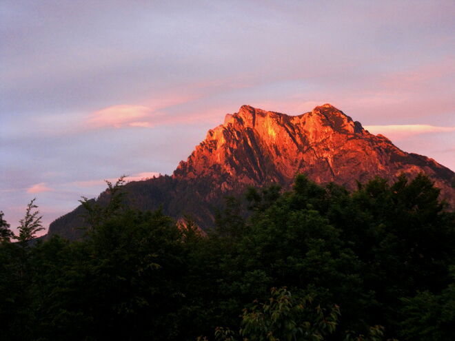 Da Traunstoan leucht'