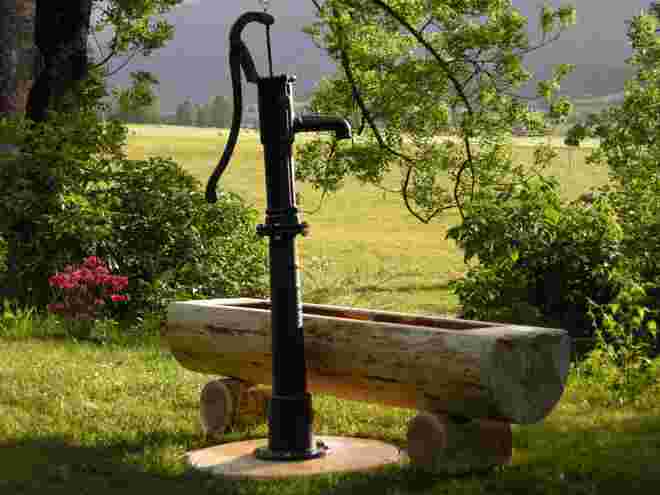 der neue Brunnen