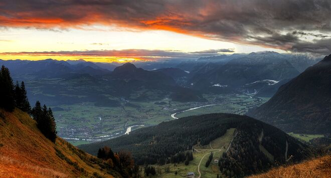 Blick nach Kuchl und Golling