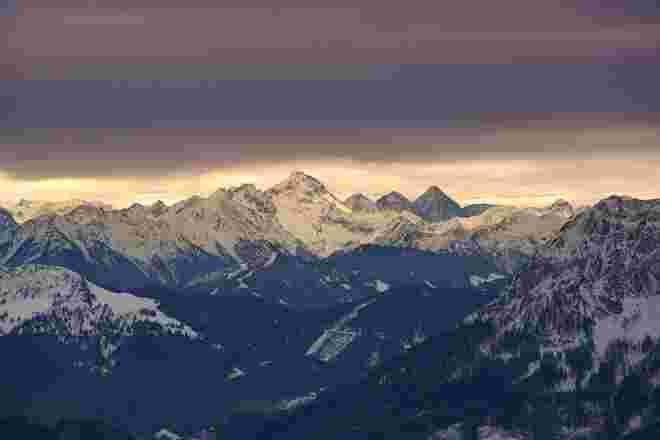 Blick ins Gebirge