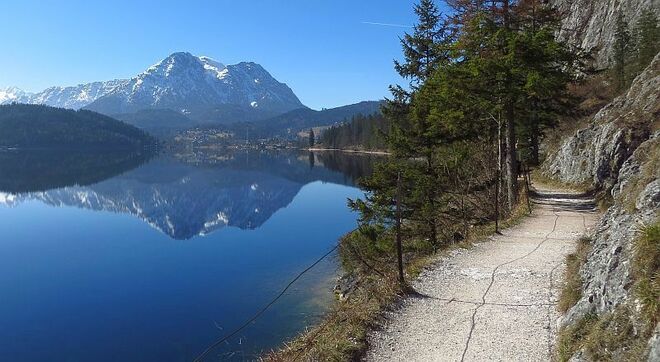Weg um den Altausseer See