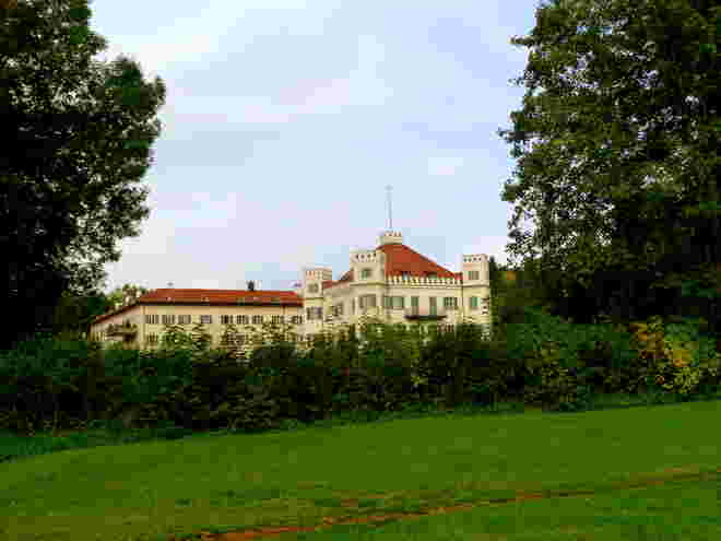 Schloß Possenhofen