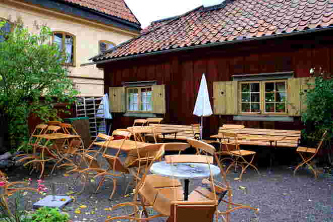 schon zu kalt für den Gastgarten
