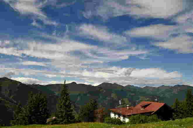 Cirruswolken über der Jahnhütte