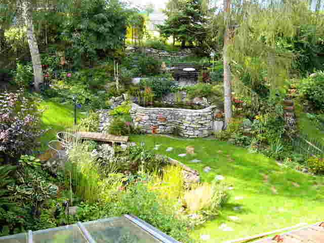 Garten mit Teichen