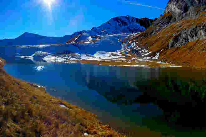 Mühlbachsee in der Mittagssonne