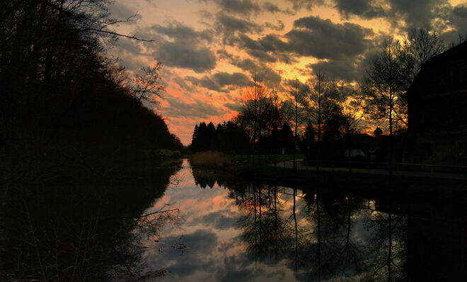 "ABENDSTIMMUNG IM TAL"