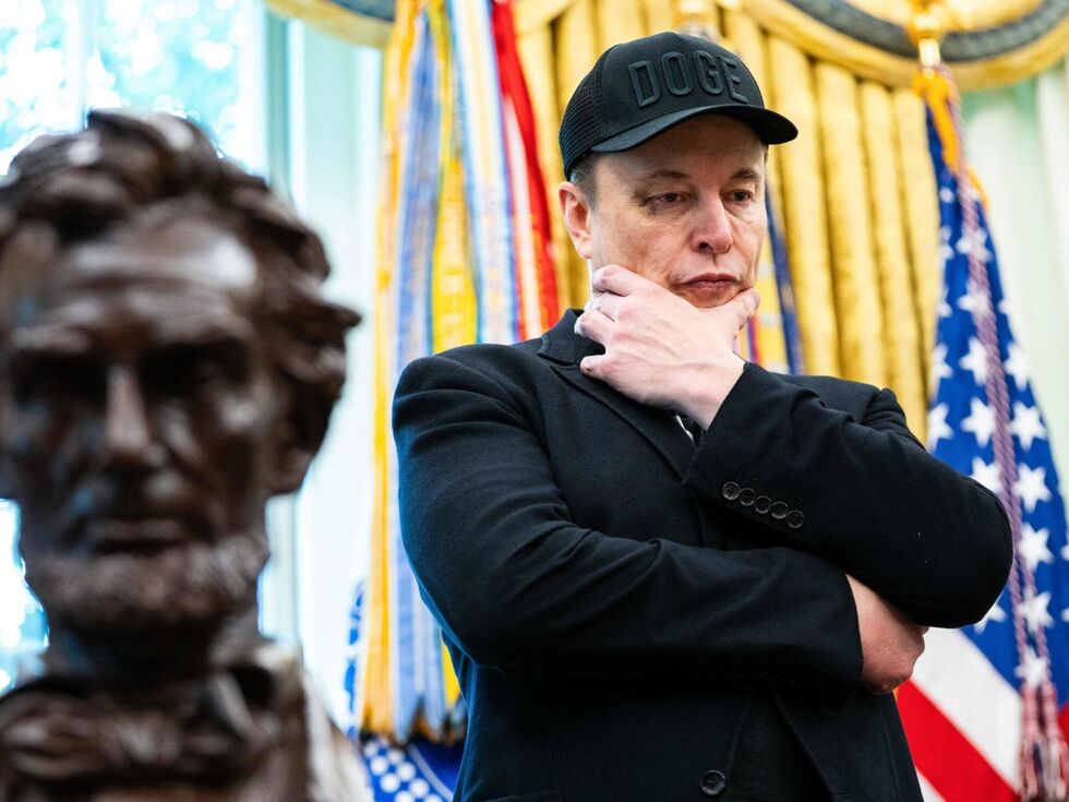 Musk droht Apple mit Klage