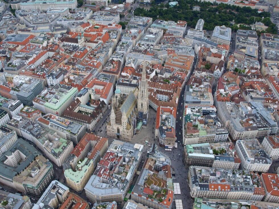 Avstrijska nacionalna knjižnica razširila zbirko digitalnih letalskih posnetkov