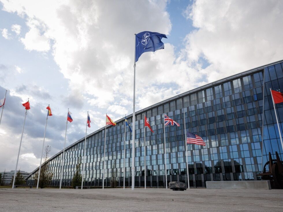 NATO warnt Russland vor weiteren Luftraumverletzungen