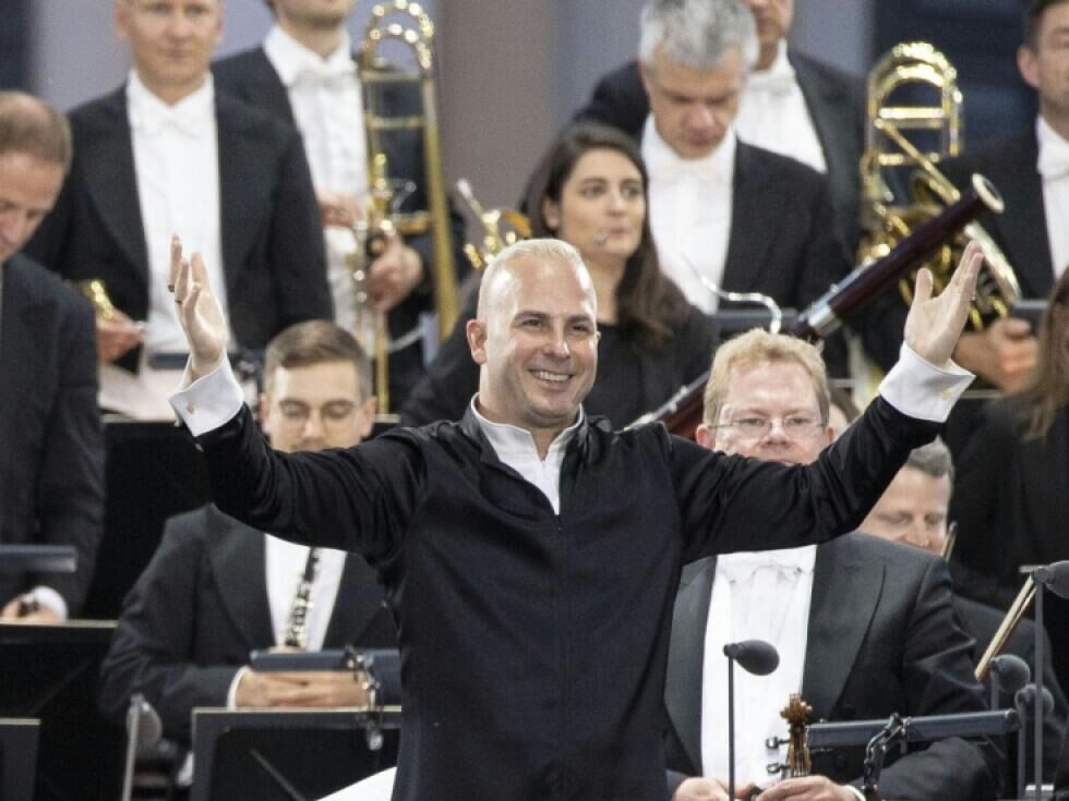 Program za novoletni koncert 2026 vključuje pet premier, med njimi dve skladbi skladateljic