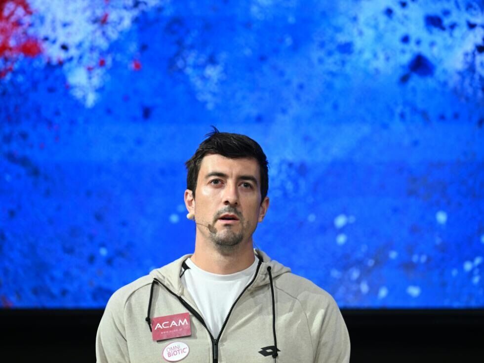 Sebastian Ofner pripravljen na povratek v Šanghaju po poškodbi zapestja