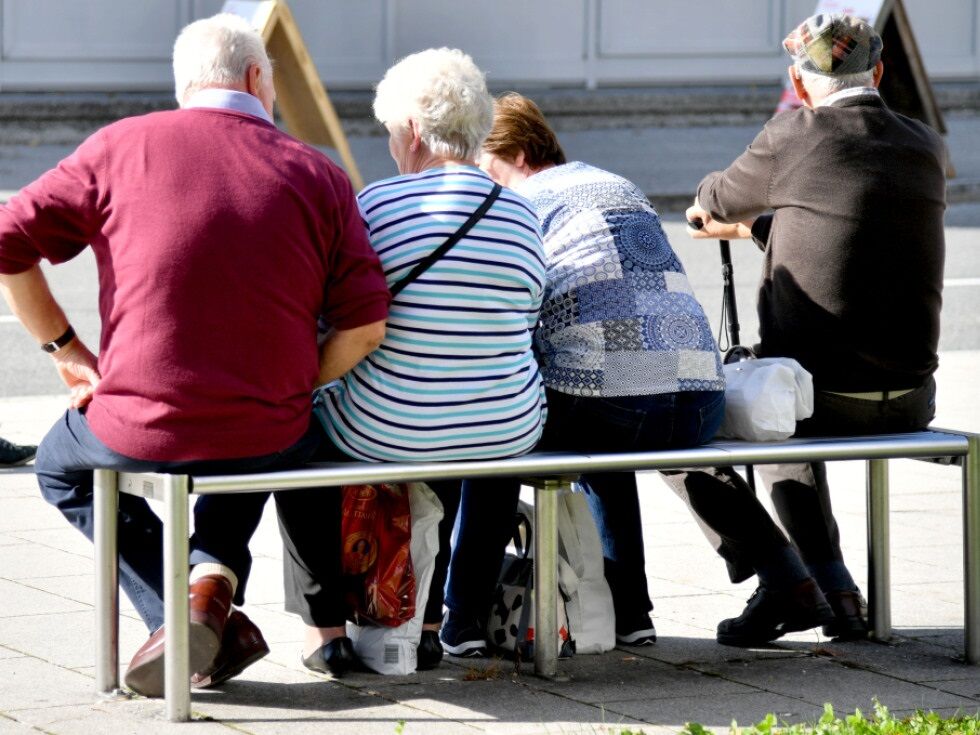 Opposition kritisiert NEOS wegen Pensions-Vorschlag