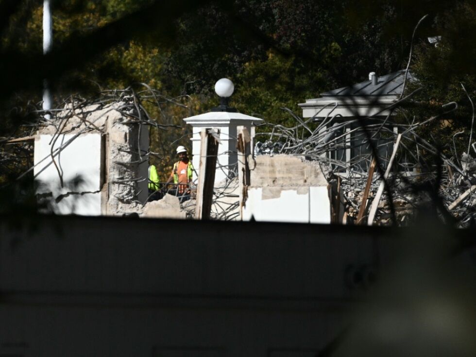 Ostflügel des Weißen Hauses für Trumps Ballsaal abgerissen