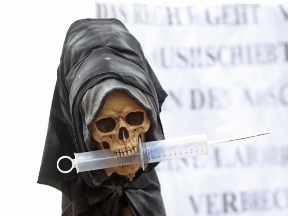 Politična situacija vpliva na nagnjenost k teorijam zarote, kaže raziskava