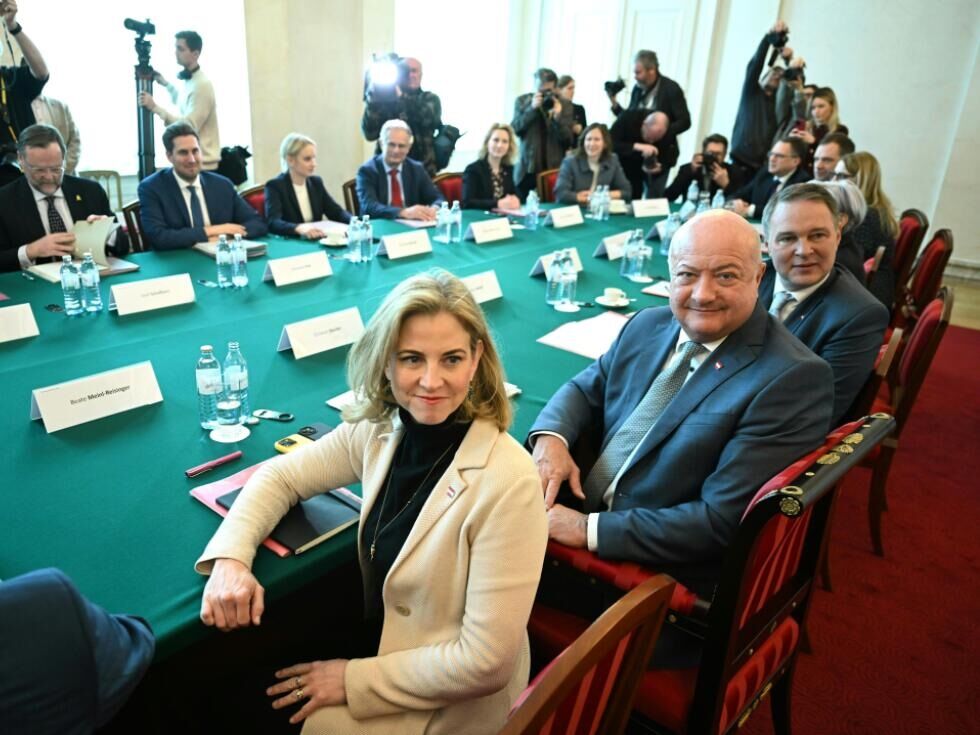 Regierung einigt sich auf Nulllohnrunde für Spitzenpolitiker