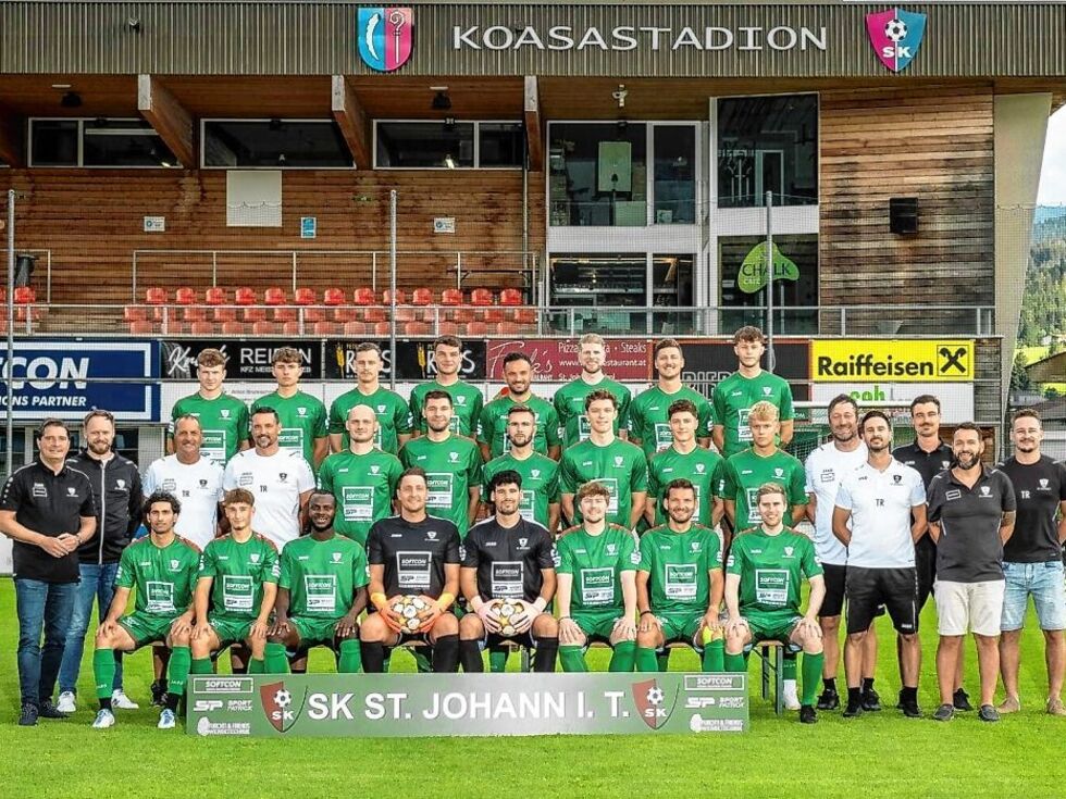 "Riesige Vorfreude" beim SK St. Johann vor dem Spiel gegen Ronaldo-Club al-Nassr: "Vom Platz fegen werden sie uns nicht"