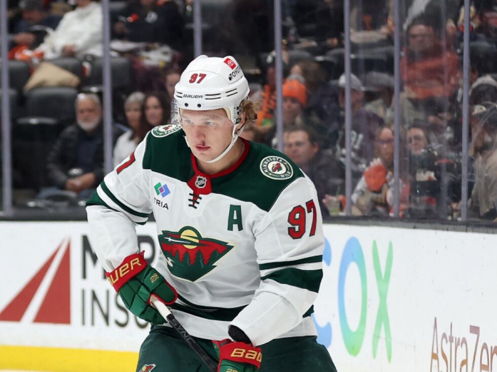 Rossis Sturmpartner Kaprisow unterschreibt NHL-Rekordvertrag