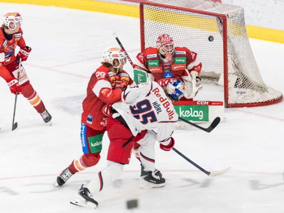 Salzburg premagal KAC v derbiju lige ICE, Innsbruck uspešen proti Pioneers Vorarlberg